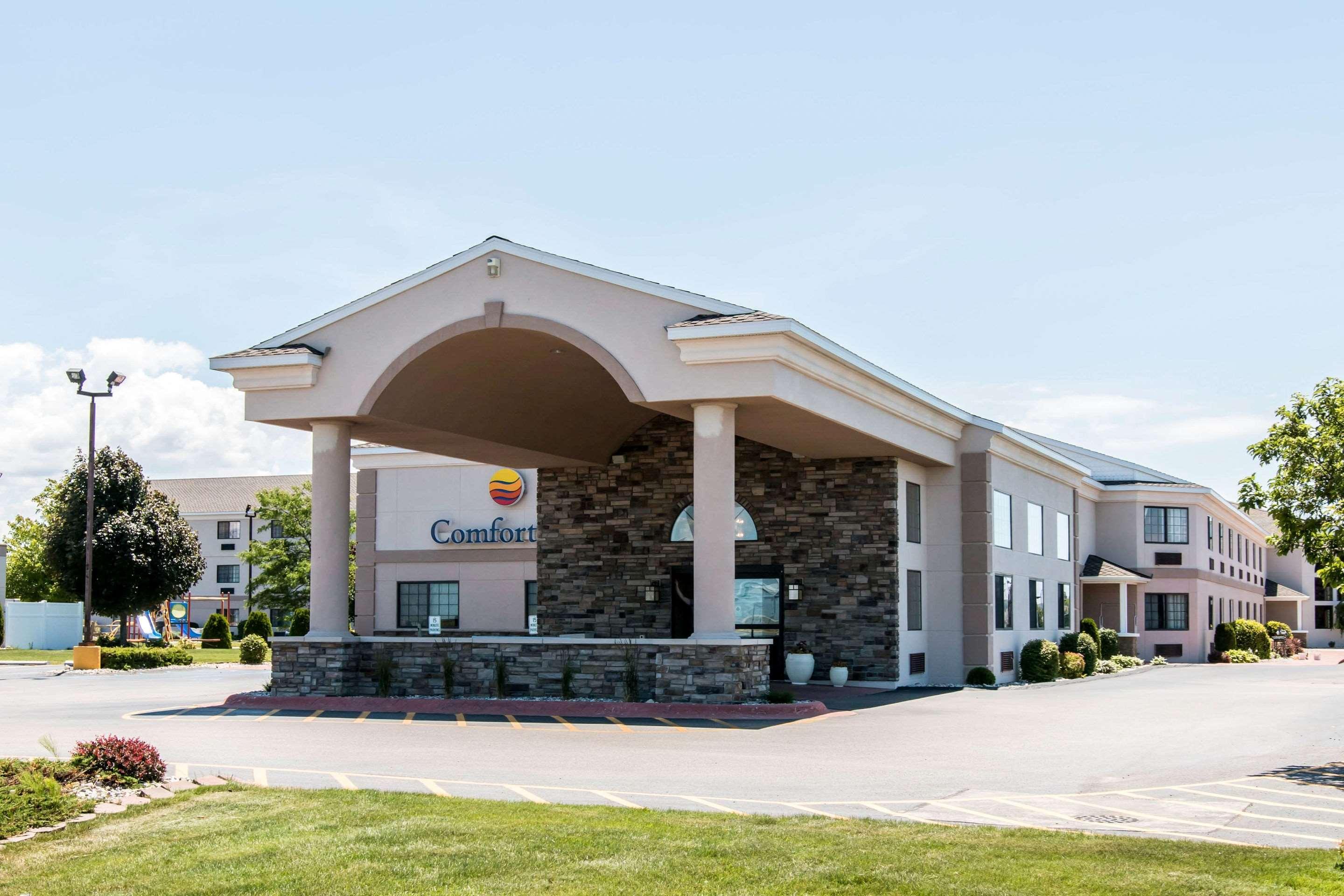 Comfort Inn Ludington near US-10 Exterior foto